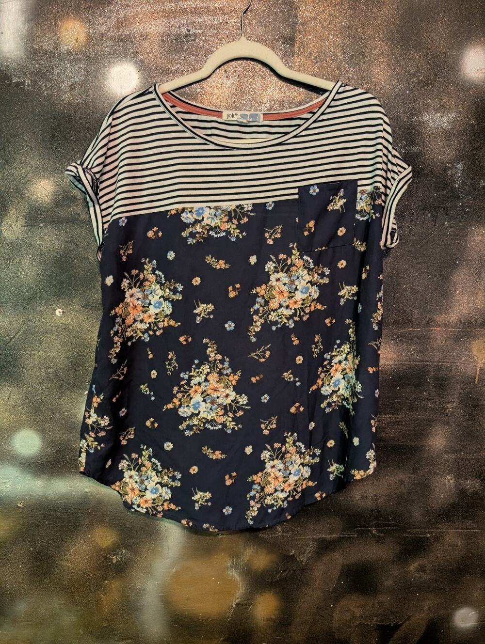 Jolt Women's XL Striped Floral Mixed Media Top Chest Pocket Blue White